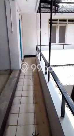 Ruko Disewa di Surabaya dengan LB 315m2 Area Komersial Ramai Ruko Disewa di Surabaya dengan LB 315m2 Area Komersial Ramai