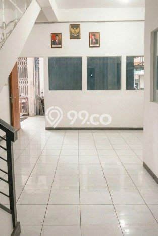 Dijual! Ruko di Margomulyo Surabaya LT 225m2 / LB 675m2 Kawasan Bisnis Dijual! Ruko di Margomulyo Surabaya LT 225m2 / LB 675m2 Kawasan Bisnis