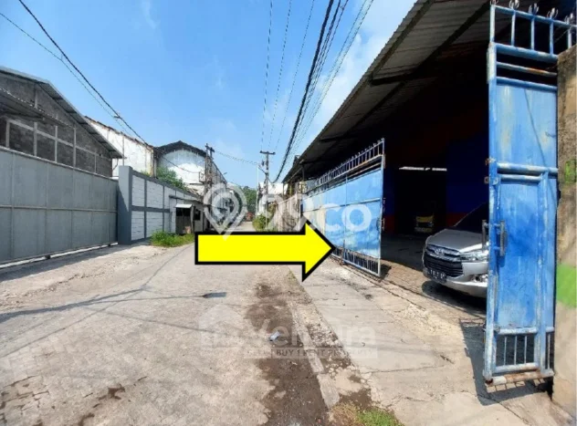 LOKASI STRATEGIS! Gudang di Margomulyo, Luas 1346m², Kawasan Bisnis LOKASI STRATEGIS! Gudang di Margomulyo, Luas 1346m², Kawasan Bisnis