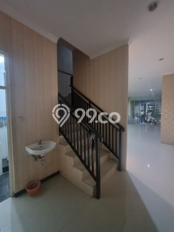 Ruko Dijual Lokasi Emas di Wiyung Luas 205m2 Ruko Dijual Lokasi Emas di Wiyung Luas 205m2