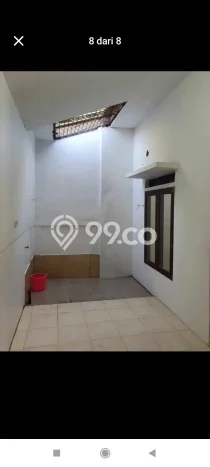 Disewakan! Rumah 2 Kamar Tidur &
1 Kamar Mandi di Losari, Makassar Disewakan! Rumah 2 Kamar Tidur &
1 Kamar Mandi di Losari, Makassar