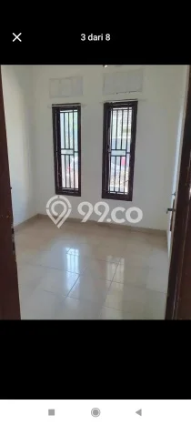 Disewakan! Rumah 2 Kamar Tidur &
1 Kamar Mandi di Losari, Makassar Disewakan! Rumah 2 Kamar Tidur &
1 Kamar Mandi di Losari, Makassar