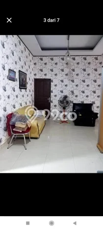 EXCLUSIVE OFFER! Rumah di Abdullah Daeng Sirua, 2 KM, Lingkungan Elite, LT 135m² Bangunan 120m² EXCLUSIVE OFFER! Rumah di Abdullah Daeng Sirua, 2 KM, Lingkungan Elite, LT 135m² Bangunan 120m²