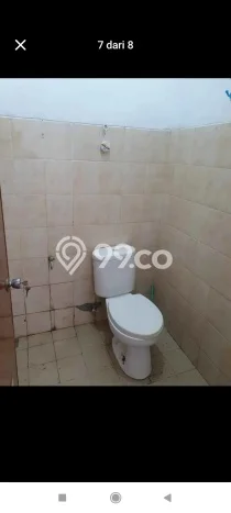 Disewakan! Rumah 2 Kamar Tidur &
1 Kamar Mandi di Losari, Makassar Disewakan! Rumah 2 Kamar Tidur &
1 Kamar Mandi di Losari, Makassar