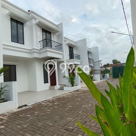 Rumah Minimalis 3 KT LT 95m2 di Caman Rumah Minimalis 3 KT LT 95m2 di Caman