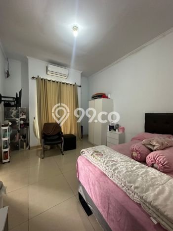 Jual Rumah Luas Elegan Dengan View Eksklusif di Cikunir, Bekasi Jual Rumah Luas Elegan Dengan View Eksklusif di Cikunir, Bekasi