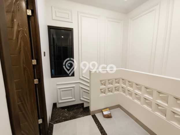 Rumah Minimalis 3 KT di Cikunir Bekasi Semi Furnished Rumah Minimalis 3 KT di Cikunir Bekasi Semi Furnished