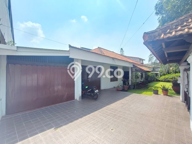 Komersial Dijual di Jakarta Barat LT 815m2 & LB 315m2 Lokasi Terbaik! Komersial Dijual di Jakarta Barat LT 815m2 & LB 315m2 Lokasi Terbaik!