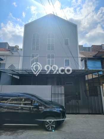 Dijual Rumah Kost di Taman Palem, Jakarta Barat, 13 KT, 13 KM, Bangunan 120m2 Dijual Rumah Kost di Taman Palem, Jakarta Barat, 13 KT, 13 KM, Bangunan 120m2