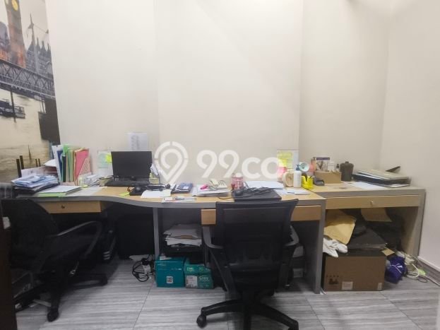 Unit Kantor Dijual di Jakarta Barat LT 178m2 & LB 178m2 Unit Kantor Dijual di Jakarta Barat LT 178m2 & LB 178m2