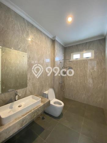 Rumah Mewah LB 255m2 Siap Pakai Desain Elegan di Summarecon Bogor, Bogor Rumah Mewah LB 255m2 Siap Pakai Desain Elegan di Summarecon Bogor, Bogor