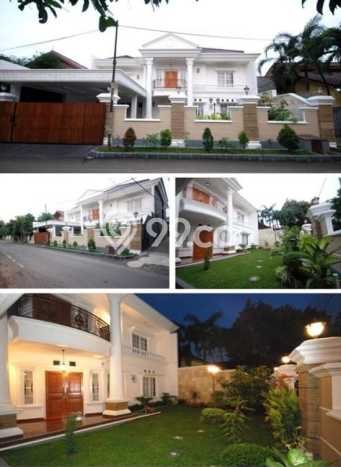 Ready to Use! Luxury House LT 440m2 Desain Modern di Jatiwaringin Ready to Use! Luxury House LT 440m2 Desain Modern di Jatiwaringin
