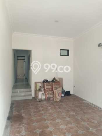 Hot Offer Hunian Mewah Ideal dan Luas di Duren Sawit, Jakarta Timur Hot Offer Hunian Mewah Ideal dan Luas di Duren Sawit, Jakarta Timur