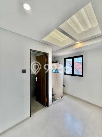 Hunian Elit LB 158m2 Siap Huni Desain Elegan di CIREUNDEU, Tangerang Hunian Elit LB 158m2 Siap Huni Desain Elegan di CIREUNDEU, Tangerang