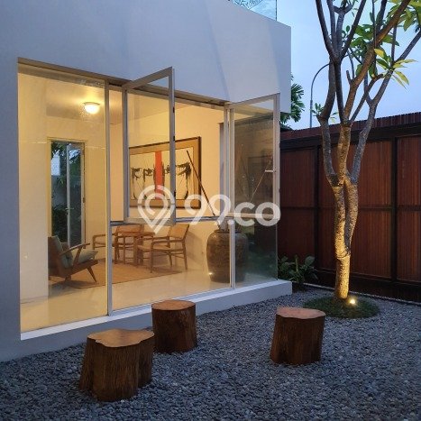 Rumah Luxury Modern Tanpa Renovasi di Fatmawati Jakarta Selatan Rumah Luxury Modern Tanpa Renovasi di Fatmawati Jakarta Selatan