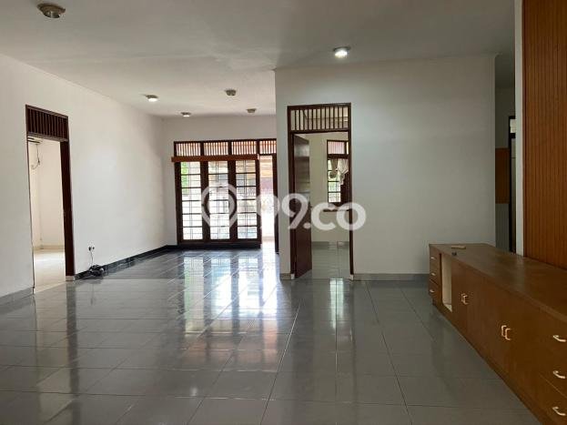 Rumah Kontrakan Jakarta Selatan LT 380m2 LB 250m2 Kawasan Cinere Rumah Kontrakan Jakarta Selatan LT 380m2 LB 250m2 Kawasan Cinere