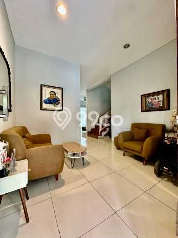 Hunian Mewah Siap Huni LT 207m2 di Cinere, Depok Hunian Mewah Siap Huni LT 207m2 di Cinere, Depok