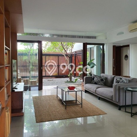 Rumah Luxury Modern Tanpa Renovasi di Fatmawati Jakarta Selatan Rumah Luxury Modern Tanpa Renovasi di Fatmawati Jakarta Selatan