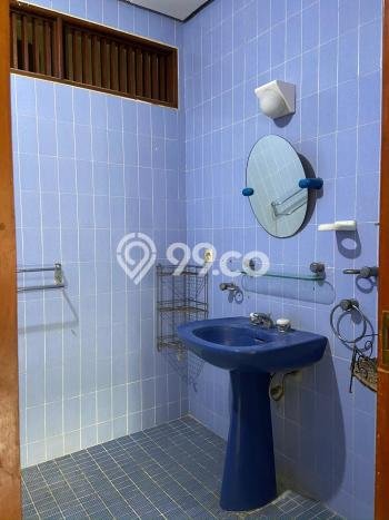 Rumah Kontrakan Jakarta Selatan LT 380m2 LB 250m2 Kawasan Cinere Rumah Kontrakan Jakarta Selatan LT 380m2 LB 250m2 Kawasan Cinere