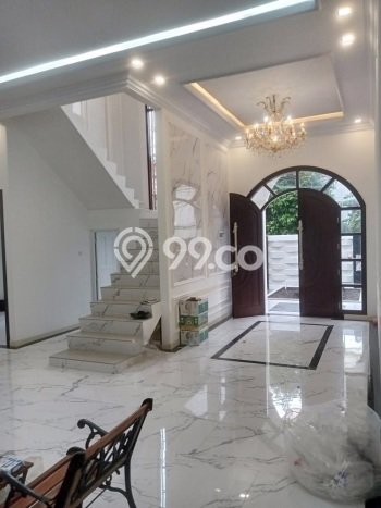 Siap Huni Rumah Mewah 5 Kamar di Duren Sawit Dekat ke Mana Saja Siap Huni Rumah Mewah 5 Kamar di Duren Sawit Dekat ke Mana Saja