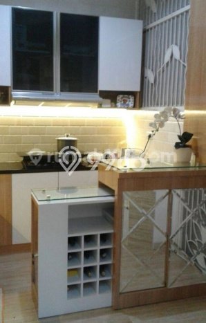 Siap Huni Rumah Mewah 6 Kamar di Pancoran Dekat ke Mana Saja Siap Huni Rumah Mewah 6 Kamar di Pancoran Dekat ke Mana Saja