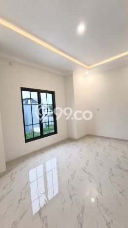 Dijual Hunian Rumah Terawat 2 Kamar di Cilangkap, Jakarta Timur Dijual Hunian Rumah Terawat 2 Kamar di Cilangkap, Jakarta Timur
