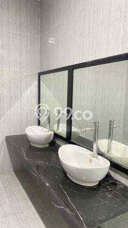 Unit Kantor Dijual di Jakarta Selatan LT 960m2 & LB 2800m2 Unit Kantor Dijual di Jakarta Selatan LT 960m2 & LB 2800m2
