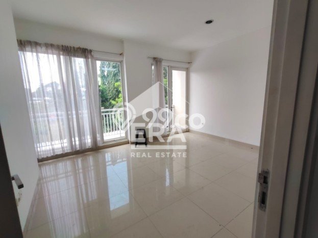 Jual Rumah Mewah Elegan Dengan View Eksklusif di Summarecon Bekasi, Bekasi Jual Rumah Mewah Elegan Dengan View Eksklusif di Summarecon Bekasi, Bekasi