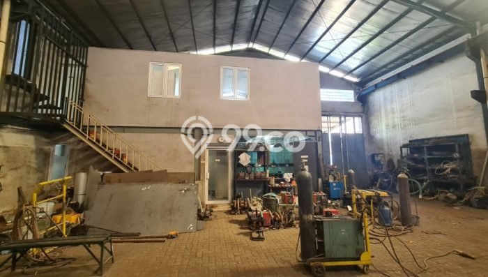 LOKASI STRATEGIS! Gudang Kawasan Harapan Indah, Luas 520m², Area Bisnis LOKASI STRATEGIS! Gudang Kawasan Harapan Indah, Luas 520m², Area Bisnis