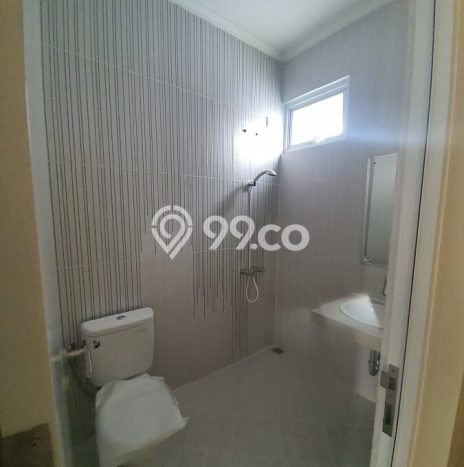 Rumah LT 180m² Semi Furnished di Lokasi Prestisius Grand Wisata, Bekasi Rumah LT 180m² Semi Furnished di Lokasi Prestisius Grand Wisata, Bekasi