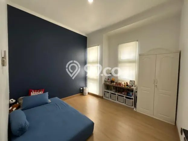Rumah Strategis Minimalis Lb 158m2 di Ciracas, Jakarta Timur Rumah Strategis Minimalis Lb 158m2 di Ciracas, Jakarta Timur