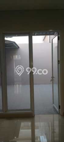Jual Rumah Luas Elegan Dengan View Eksklusif di Summarecon Bekasi, Bekasi Jual Rumah Luas Elegan Dengan View Eksklusif di Summarecon Bekasi, Bekasi
