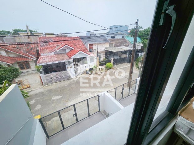Rumah Modern 3 KT LT 67m2 di Harapan Indah Rumah Modern 3 KT LT 67m2 di Harapan Indah
