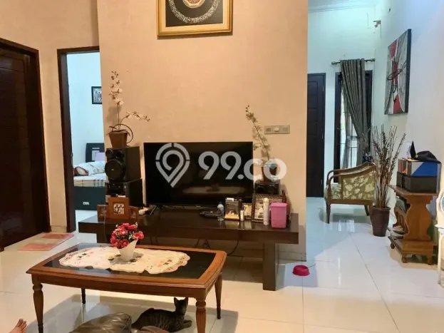 Rumah Elit Modern Tanpa Renovasi di Rawamangun Jakarta Timur Rumah Elit Modern Tanpa Renovasi di Rawamangun Jakarta Timur