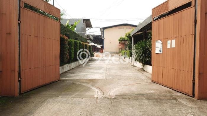 Gudang Area Bisnis Kawasan Jati Asih, Luas 1327m², Mainroad Gudang Area Bisnis Kawasan Jati Asih, Luas 1327m², Mainroad