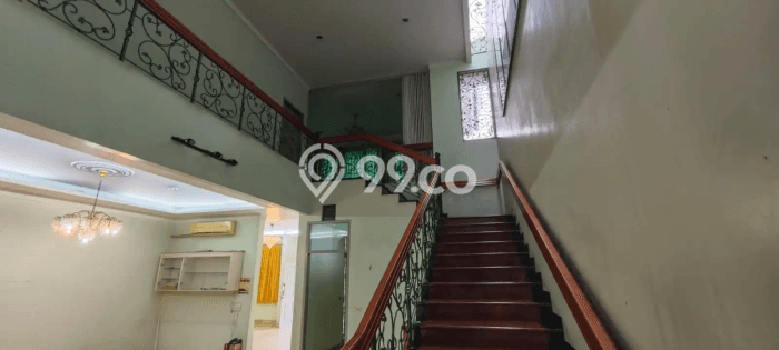 Dijual Rumah Premium dengan Fasilitas Sekitar Lengkap di Kebon Jeruk, Jakarta Barat Dijual Rumah Premium dengan Fasilitas Sekitar Lengkap di Kebon Jeruk, Jakarta Barat