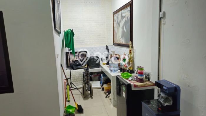 Rumah Minimalis 4 KT LT 126m2 di Harapan Indah Rumah Minimalis 4 KT LT 126m2 di Harapan Indah
