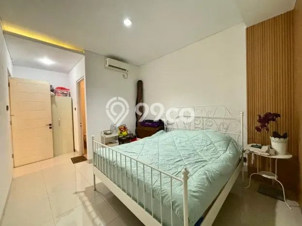 Rumah Strategis Minimalis Lb 158m2 di Ciracas, Jakarta Timur Rumah Strategis Minimalis Lb 158m2 di Ciracas, Jakarta Timur