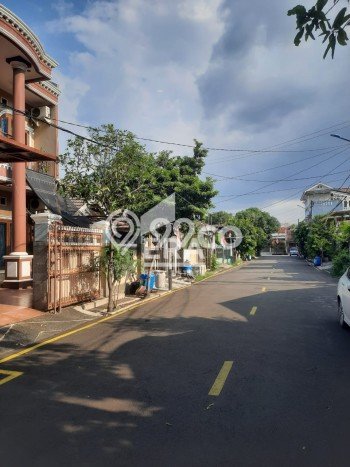 Dijual Rumah Premium dengan Fasilitas Sekitar Komplit di Medan Satria, Bekasi Dijual Rumah Premium dengan Fasilitas Sekitar Komplit di Medan Satria, Bekasi