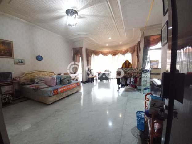 Jual Rumah Mewah Elegan Dengan View Eksklusif di Margorejo, Surabaya Jual Rumah Mewah Elegan Dengan View Eksklusif di Margorejo, Surabaya