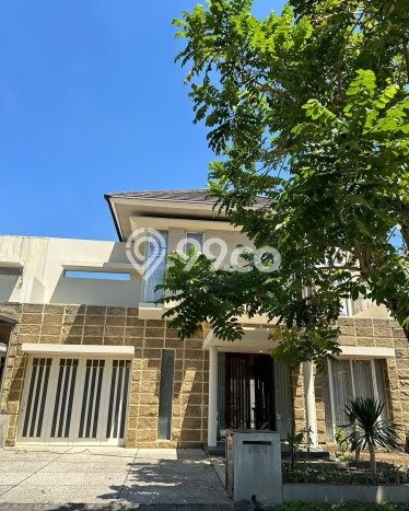 Dijual Rumah Premium dengan Fasilitas Sekitar Komplit di Lakarsantri, Surabaya Dijual Rumah Premium dengan Fasilitas Sekitar Komplit di Lakarsantri, Surabaya