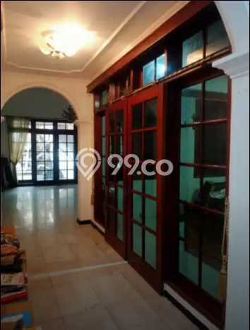 For Sale Rumah Mewah Exclusive di Sukolilo, Surabaya For Sale Rumah Mewah Exclusive di Sukolilo, Surabaya