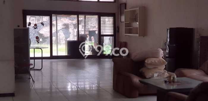 Rumah Mewah Dijual LT 731m2 di Sukolilo, Surabaya Rumah Mewah Dijual LT 731m2 di Sukolilo, Surabaya