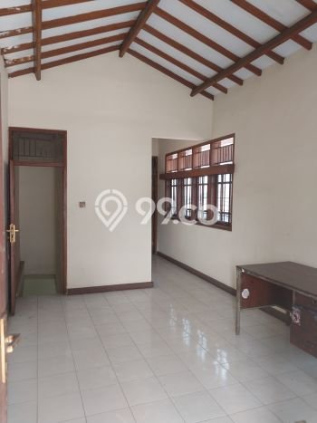 Ready to Use! Premium House LT 443m2 Desain Elegan di Pondok Pinang Ready to Use! Premium House LT 443m2 Desain Elegan di Pondok Pinang