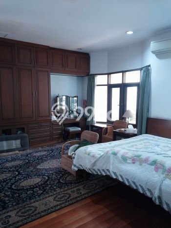 Rumah Luxury Modern Siap Huni di Pondok Indah Jakarta Selatan Rumah Luxury Modern Siap Huni di Pondok Indah Jakarta Selatan