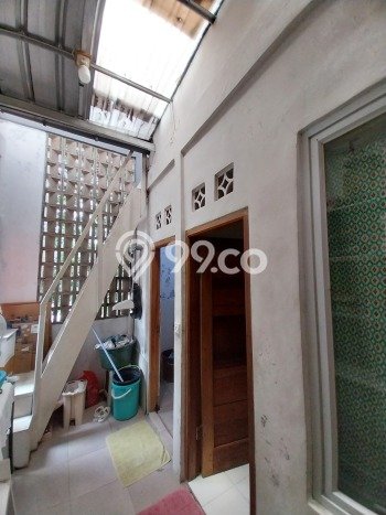 Rumah Luas Asri 2 KT Siap Huni di Ciganjur Jakarta Selatan Rumah Luas Asri 2 KT Siap Huni di Ciganjur Jakarta Selatan