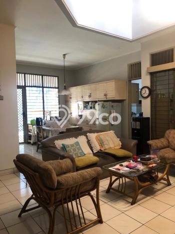For Sale! Premium House LT 240m2 Desain Modern di Pondok Indah For Sale! Premium House LT 240m2 Desain Modern di Pondok Indah