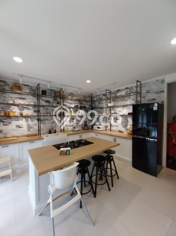 Rumah Elit LB 300m2 Siap Pakai Desain Elegan di SCBD, Jakarta Selatan Rumah Elit LB 300m2 Siap Pakai Desain Elegan di SCBD, Jakarta Selatan