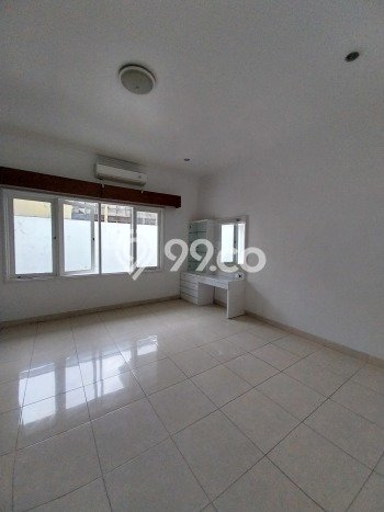 For Sale! Premium House LT 404m2 Desain Elegan di Pondok Indah For Sale! Premium House LT 404m2 Desain Elegan di Pondok Indah