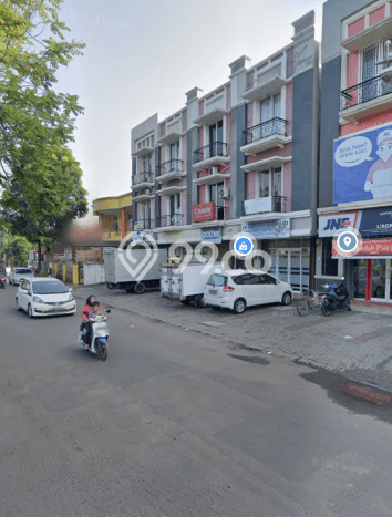 Ruko Area Komersial di Gading Serpong, Luas 191m², Jalan Utama Ruko Area Komersial di Gading Serpong, Luas 191m², Jalan Utama